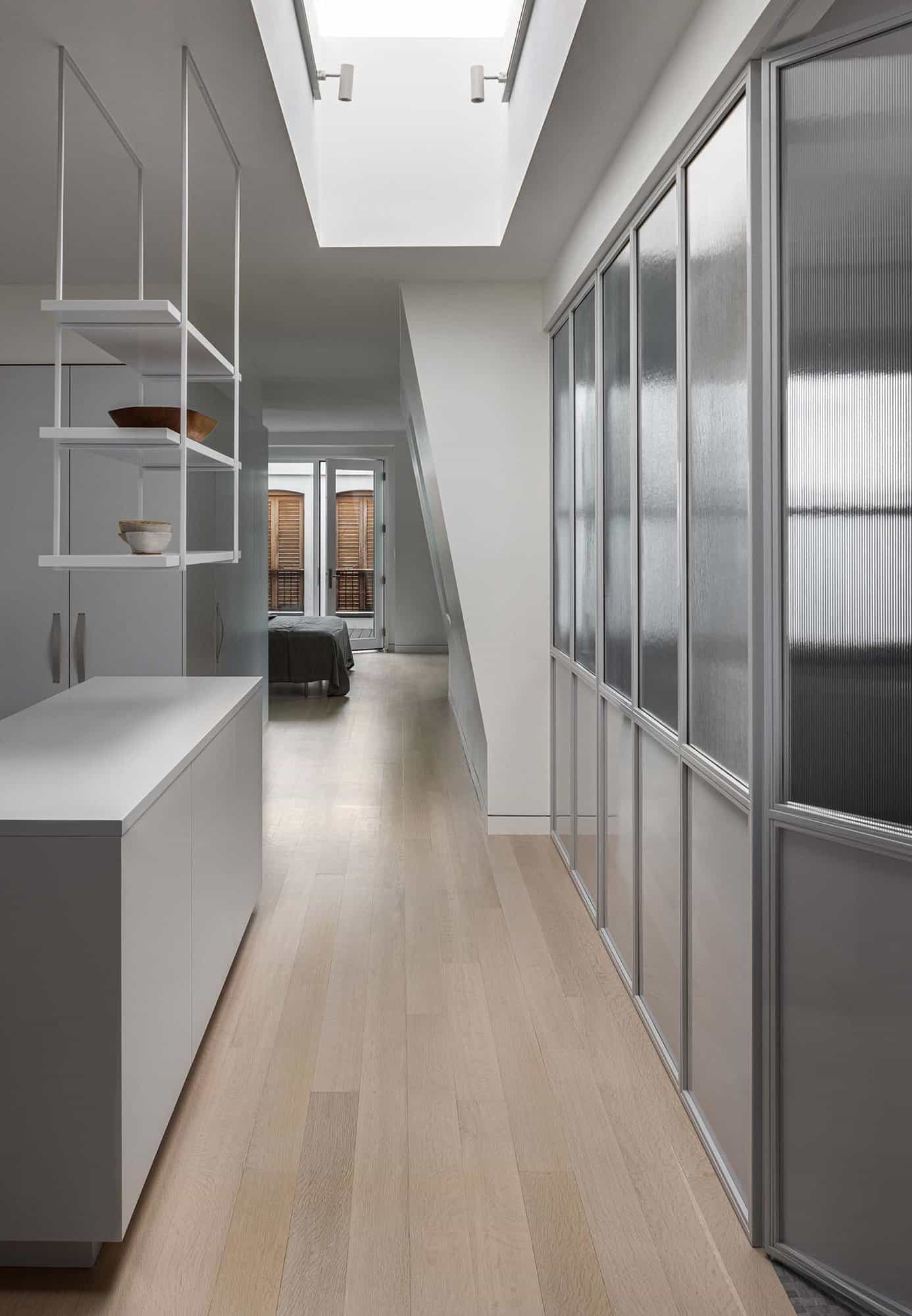 A modern renovation of a townhouse for empty nesters in Washington, DC-9