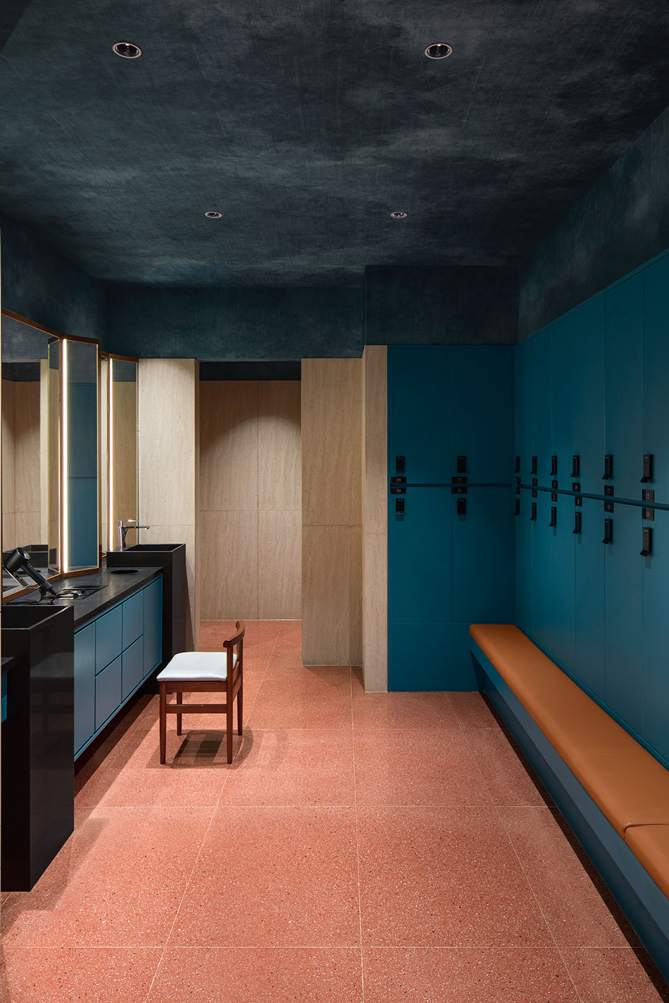 热炼健身会所,深圳湾睿印店丨中国深圳丨得德设计-154