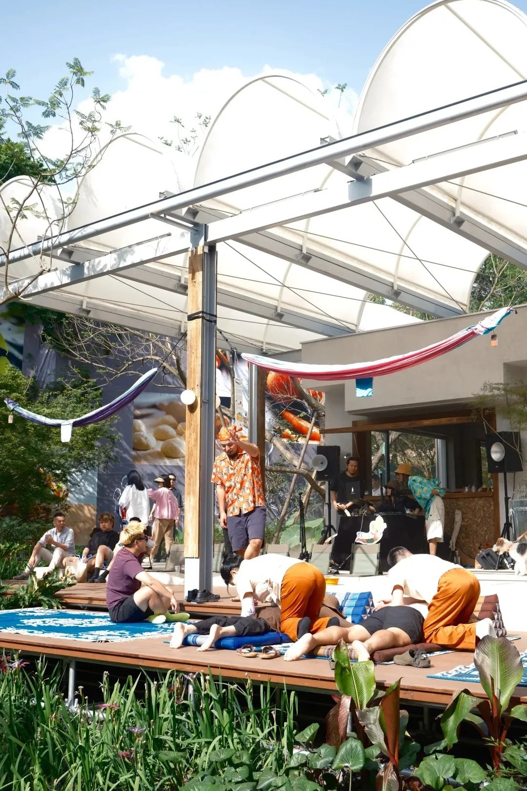 消费降级下，“有料、有趣、有温度”的公园式商业正在占据非标商业的“c位”！|和桥-44