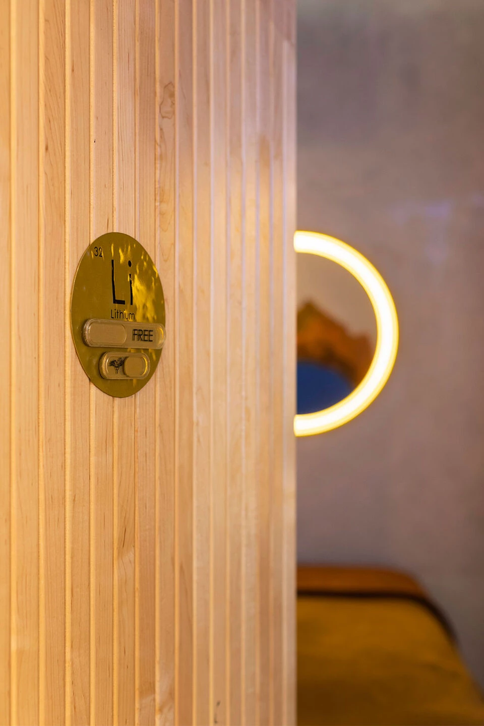 新加坡 Raffles City 美容店-17