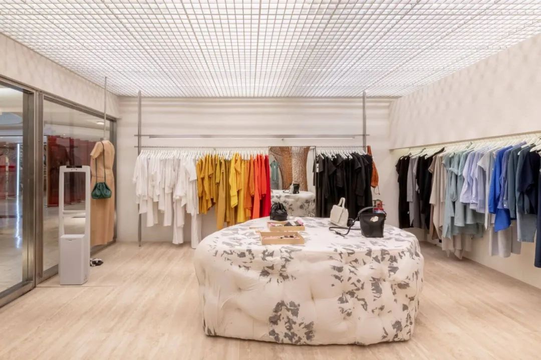 Blue Sheep 阿根廷女装店丨阿根廷布宜诺斯艾利斯丨Vang Studios-23