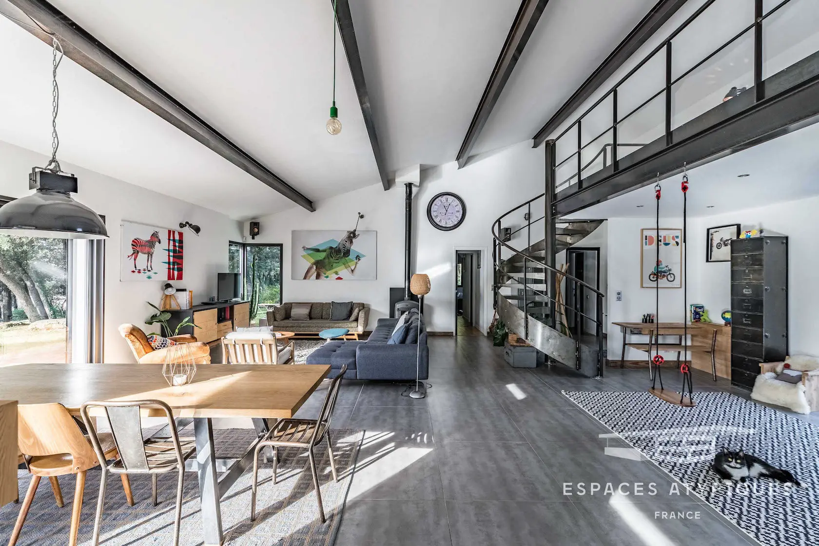 卢贝隆门户工业风美宅-1