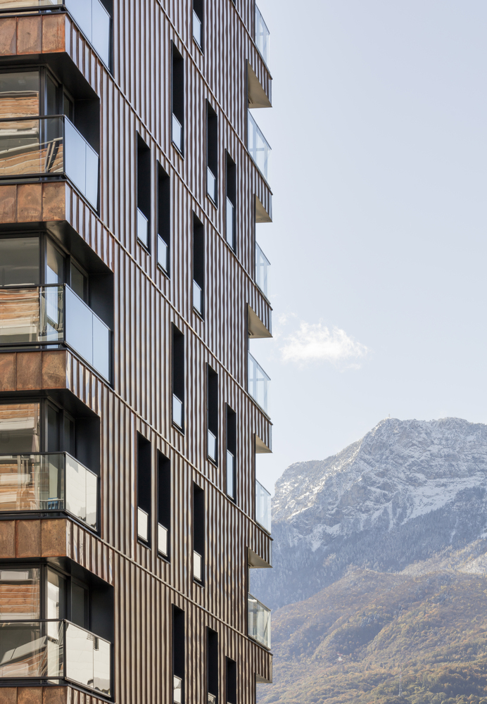 绿云之上的创新垂直公平住宅-51