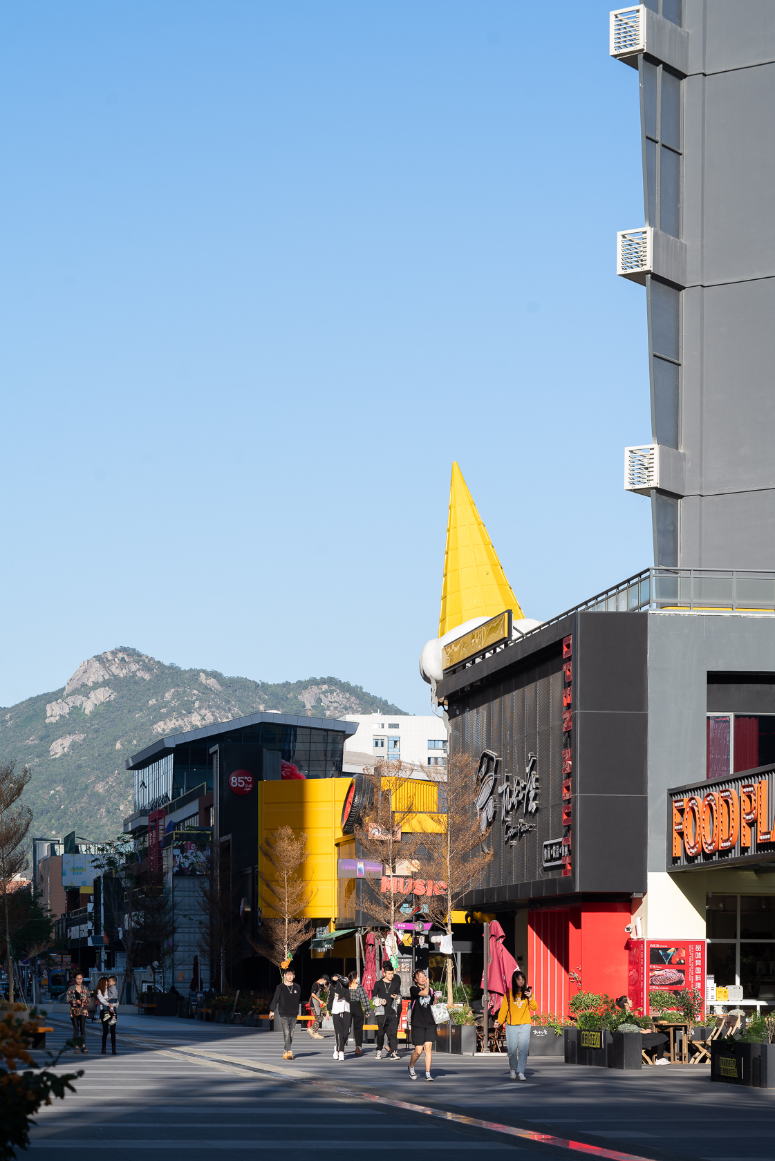 厦门云城万科里19地块商业街改造项目丨中国厦门丨深圳市艾斯蒂设计有限公司-22