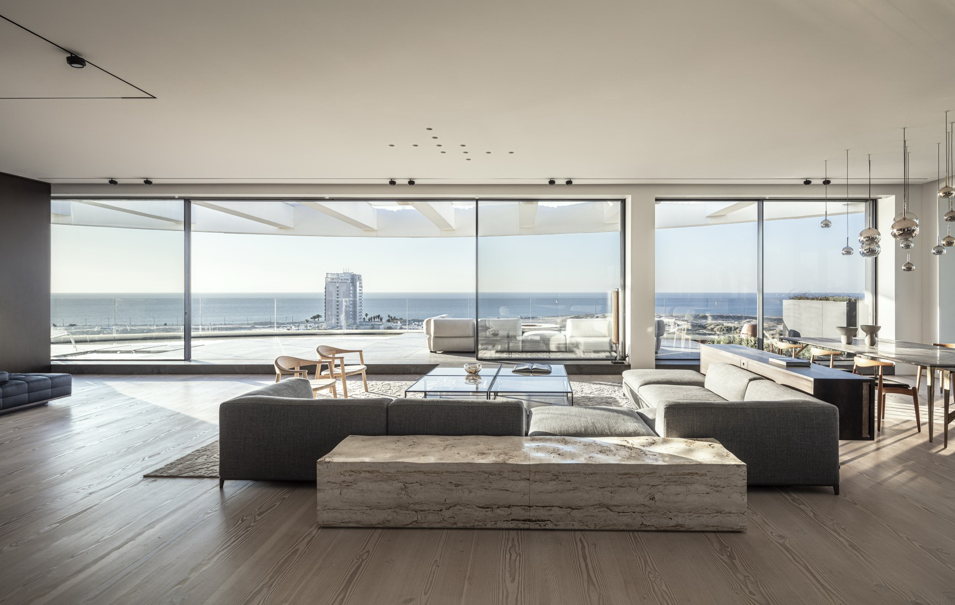 特拉维夫顶层复式丨以色列特拉维夫丨Pitsou Kedem Architects-6