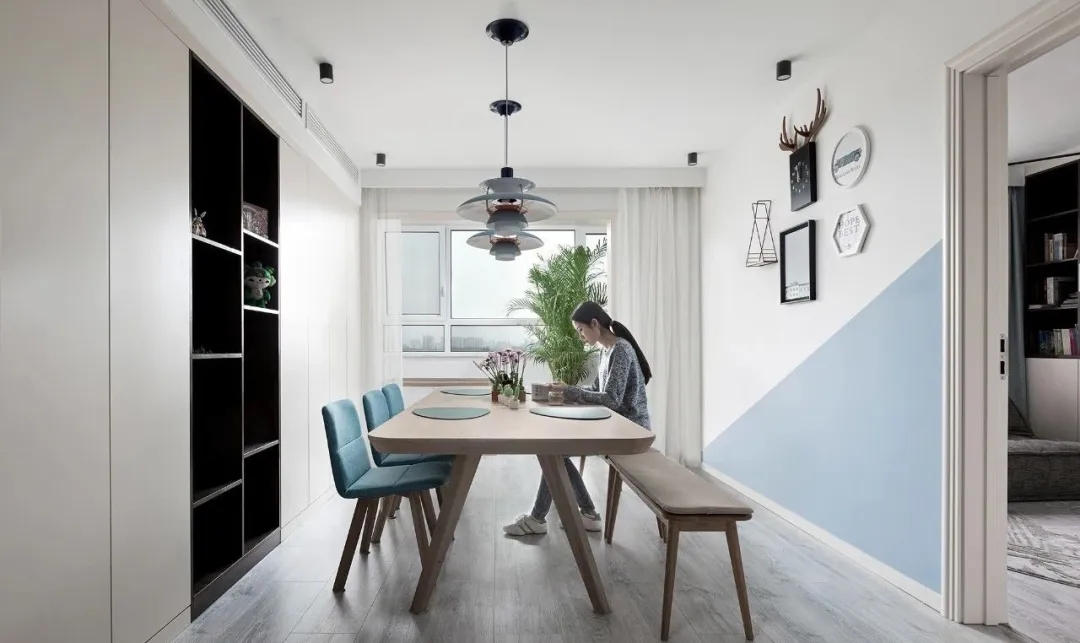 120 平现代简约三口之家,儿童房空间利用高-5