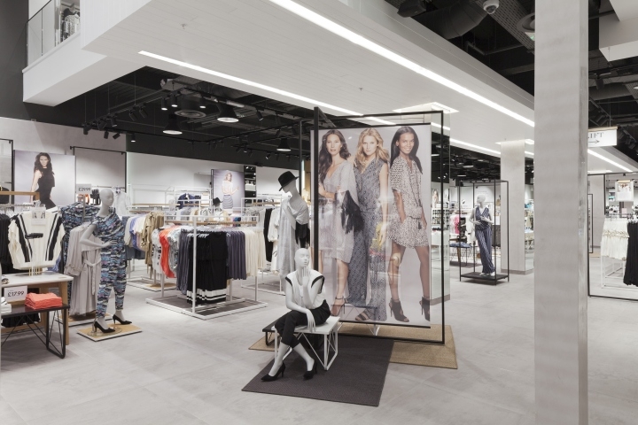 伦敦 Lindex 快时尚专卖店 | 现代简约风格的空间设计-6