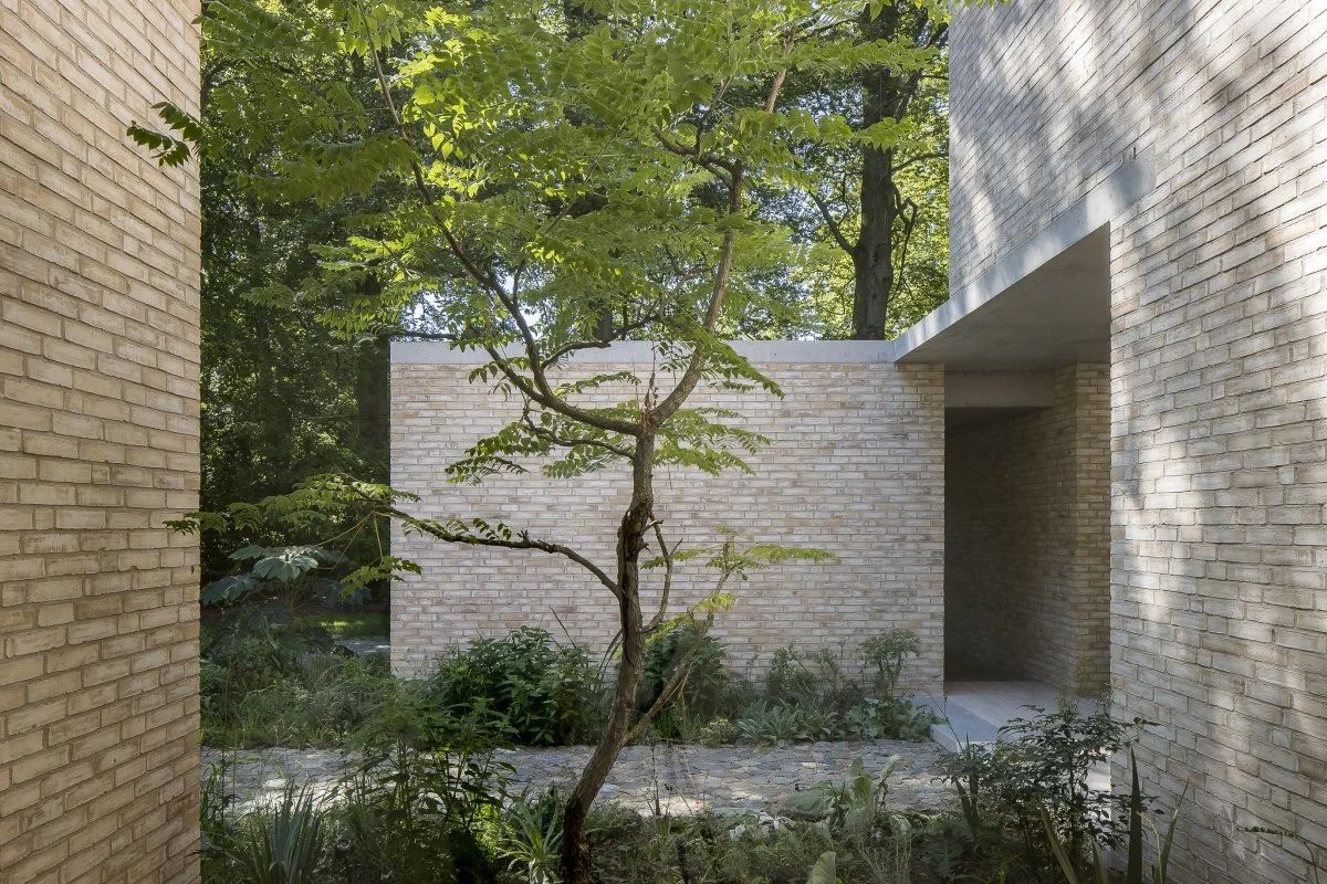 比利时根特庭院别墅设计丨Element Architecten-63