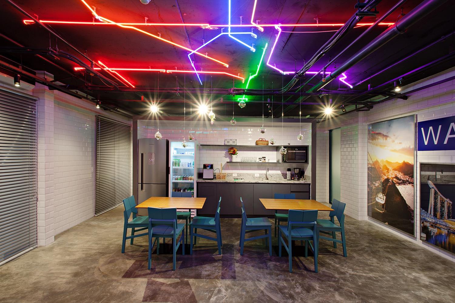 巴西 Traveland 旅游公司办公室 | 创意设计展现旅行魅力-6