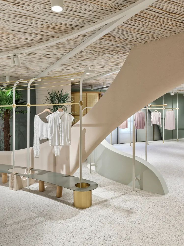 混乱城市中分离,丰富流体循环体验!-44