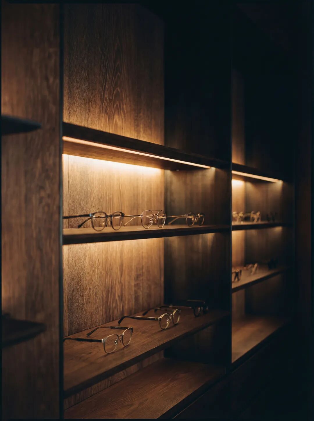 黄颜色设计｜JLBS全球旗舰店丨意大利米兰丨上海黄颜色建筑设计有限公司-44