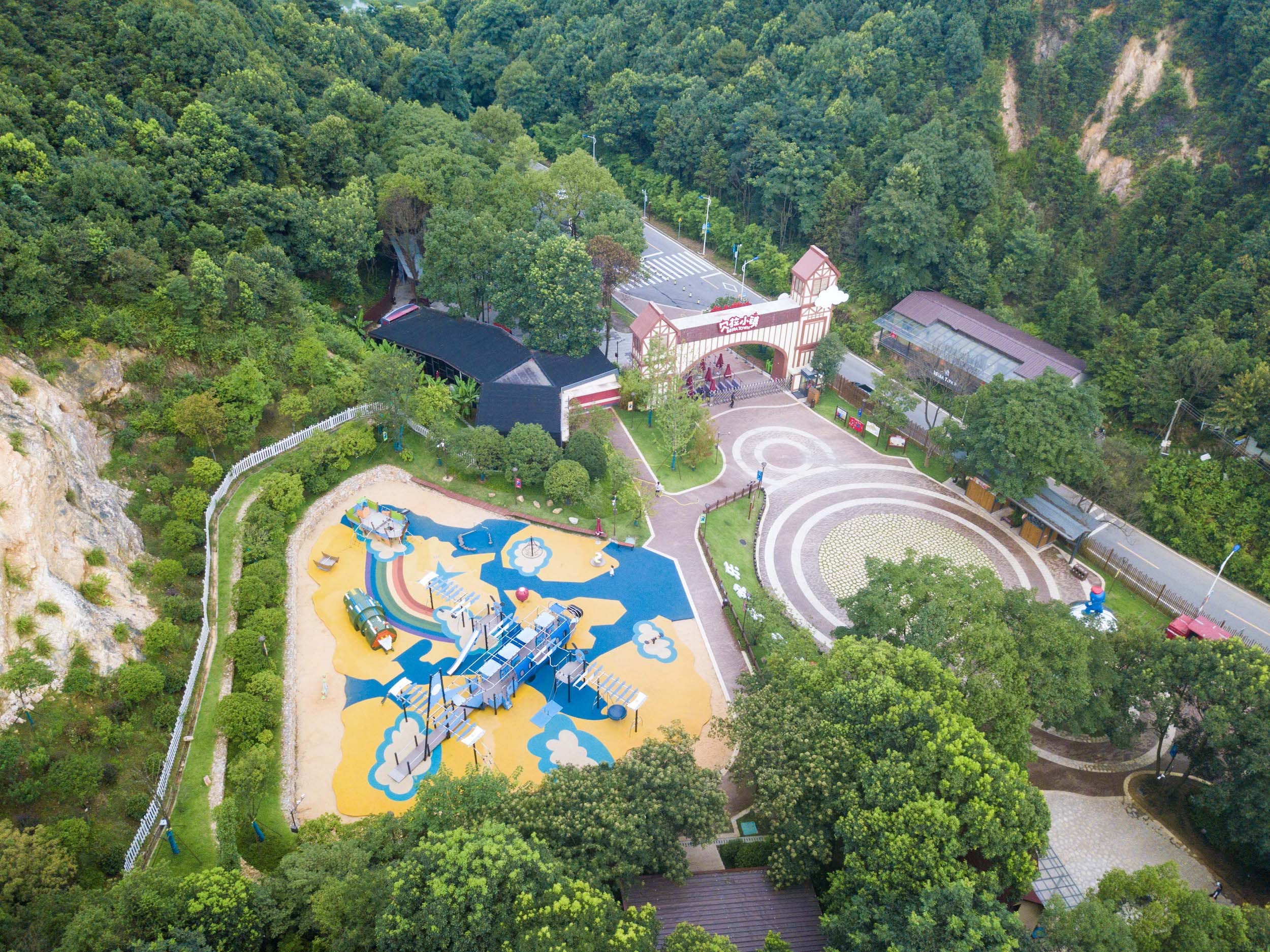 贝拉小镇丨中国长沙丨上海季高游乐设备集团有限公司-14