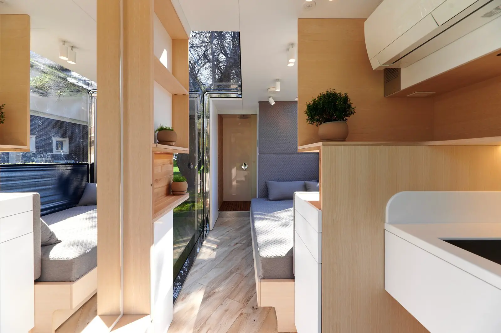 13m2 迷你别墅 | 精致设计与自给自足的典范-4