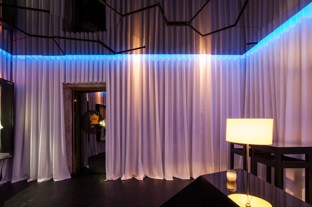 Eskada Club Porto(埃斯卡达俱乐部波尔图店)丨葡萄牙波尔图丨AAMD设计公司-13