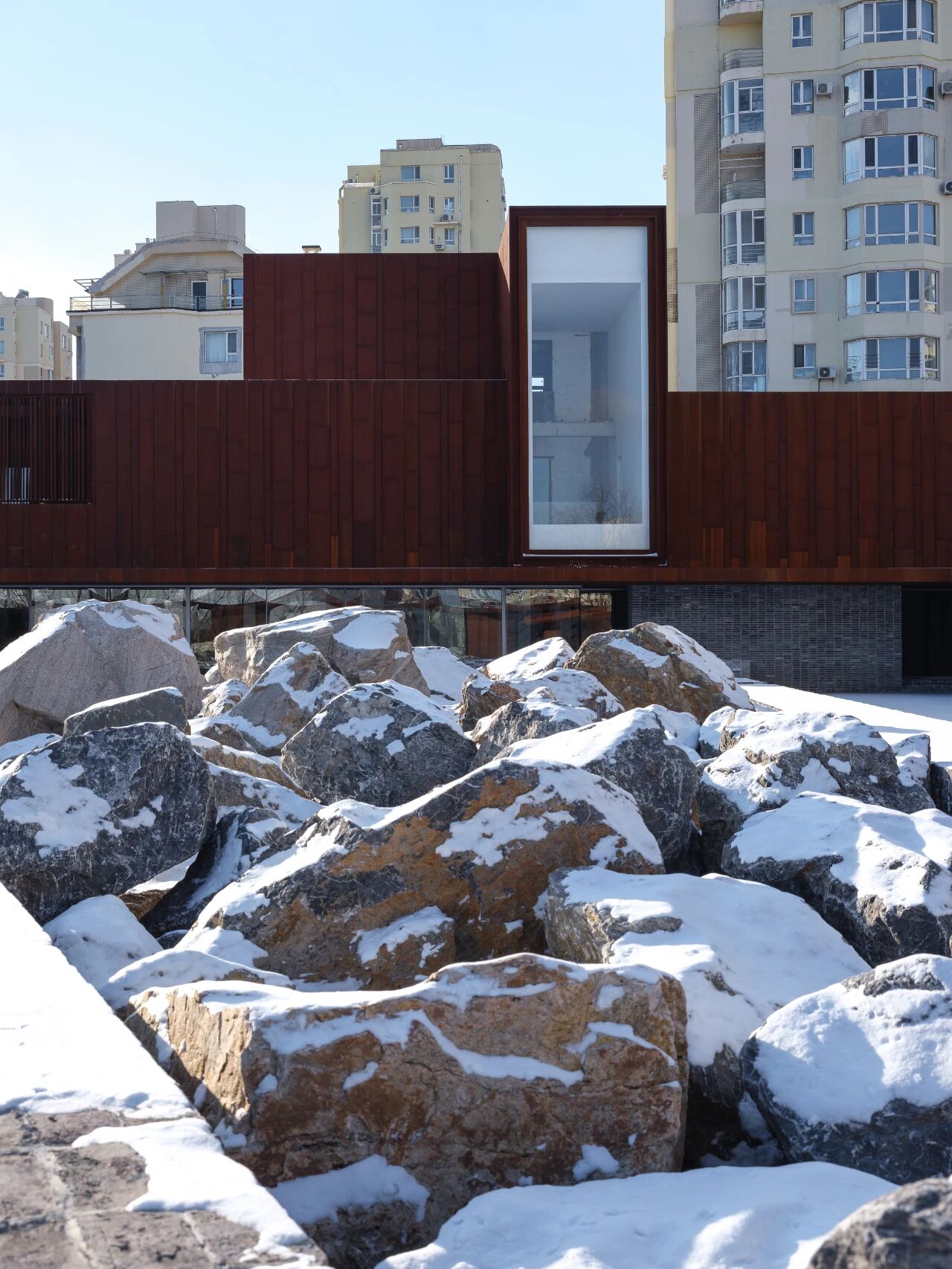 如恩新作／大连引庭,围合石院的文创乌托邦丨中国大连丨如恩设计研究室-17