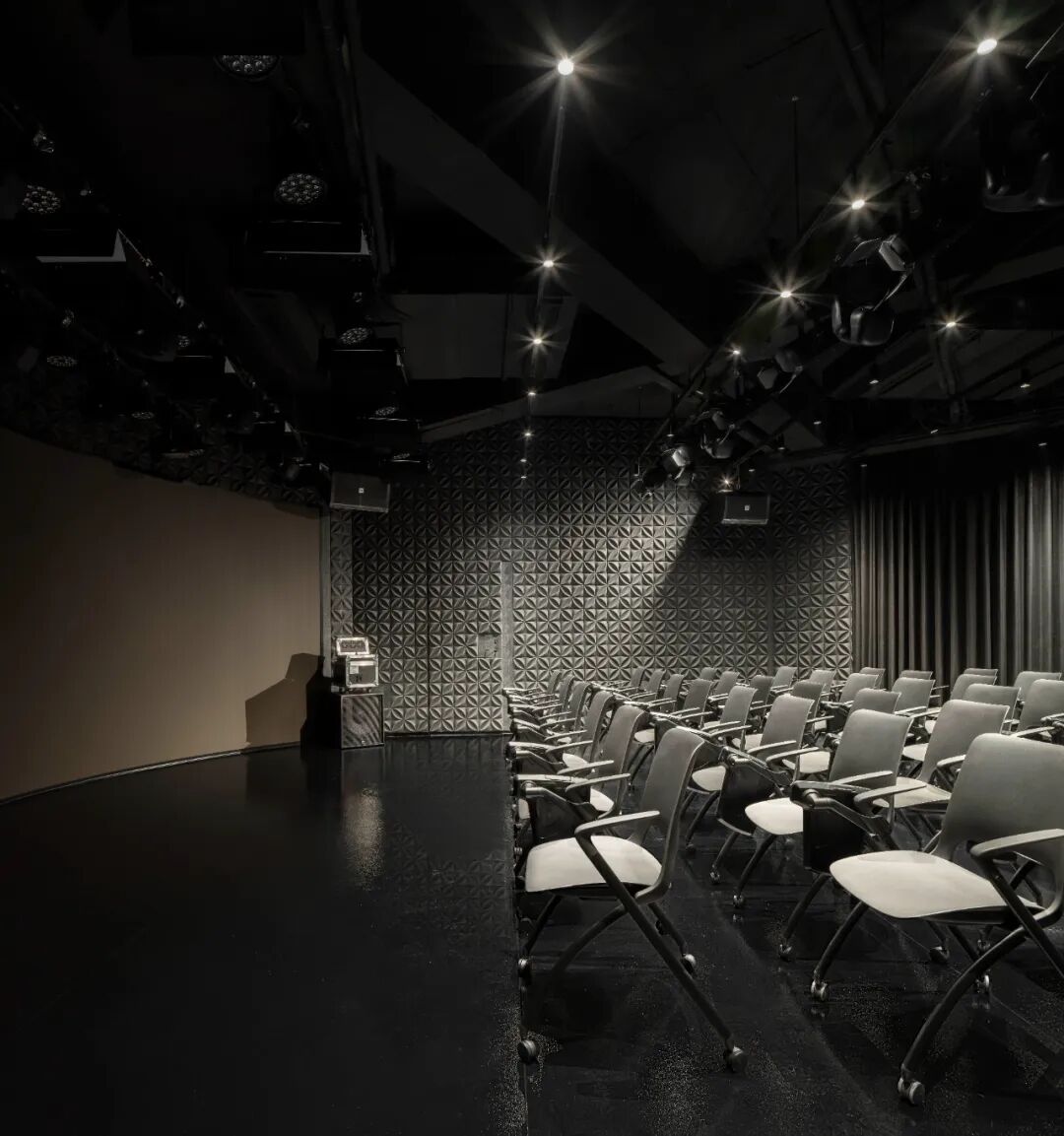 中法交织的场所重生：北语逸夫楼空间改造实践-30