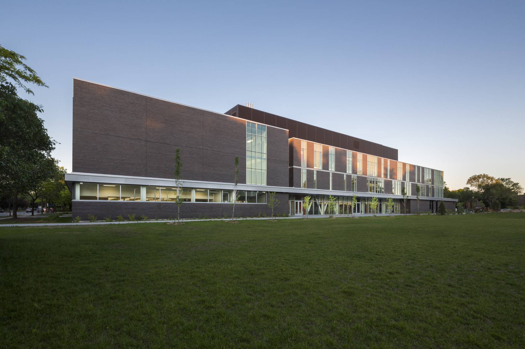 Jodoin Lamarre Pratte architectes Marosi Troy Architectes丨教育建筑丨Collège Saint-Louis-19