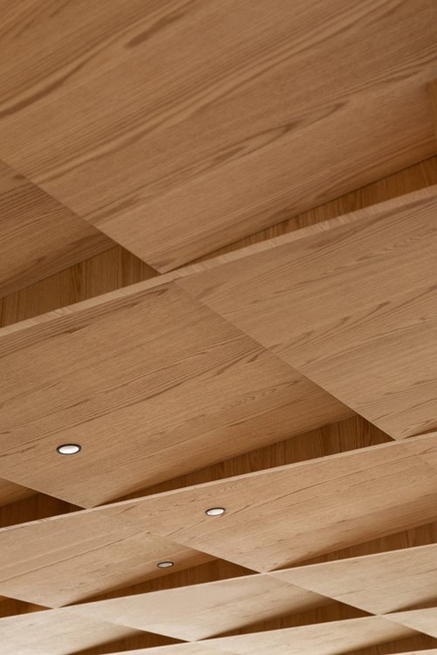 来自日本的精品咖啡馆,保持简约而复杂美学的连续性 - 米尚丽零售设计网 MISUNLY- 美好品牌店铺空间发现者-13