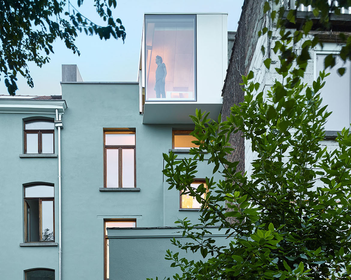 Terraced-House Renovation / Edouard Brunet + François Martens-30
