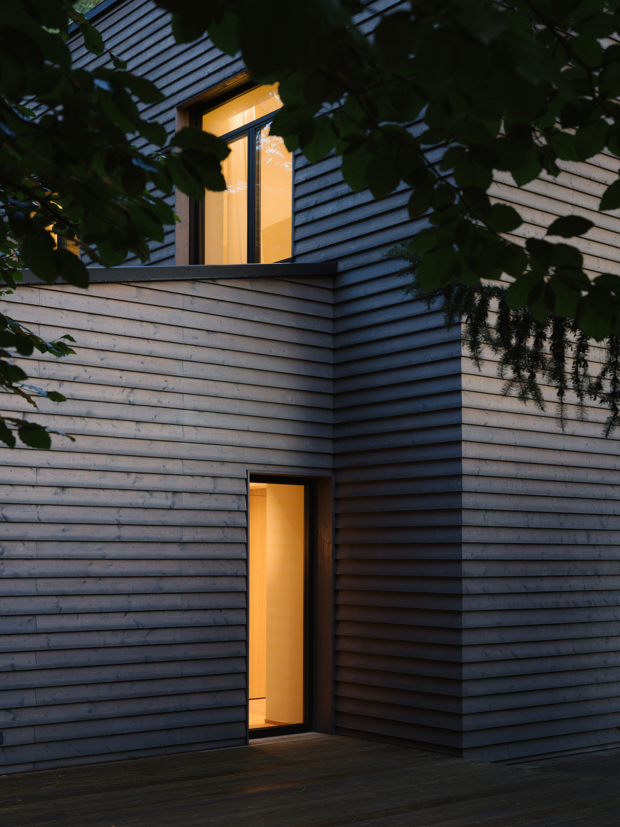 Residence on the Edge of National Forest / Studio GAB-41