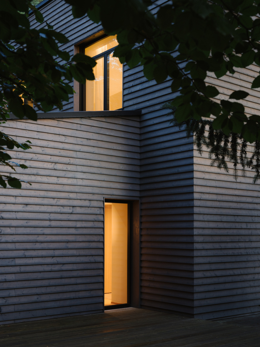 Residence on the Edge of National Forest / Studio GAB-41