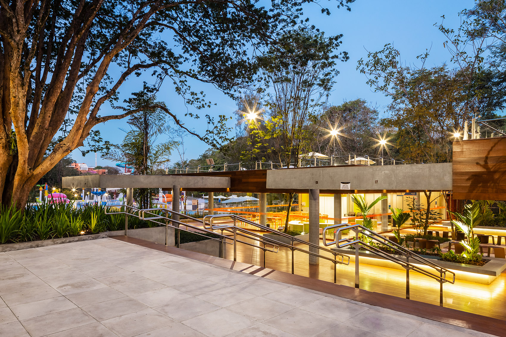 圣佩德罗大酒店新建休闲区，巴西 / Levisky Arquitetos｜ Estratégia Urbana-54