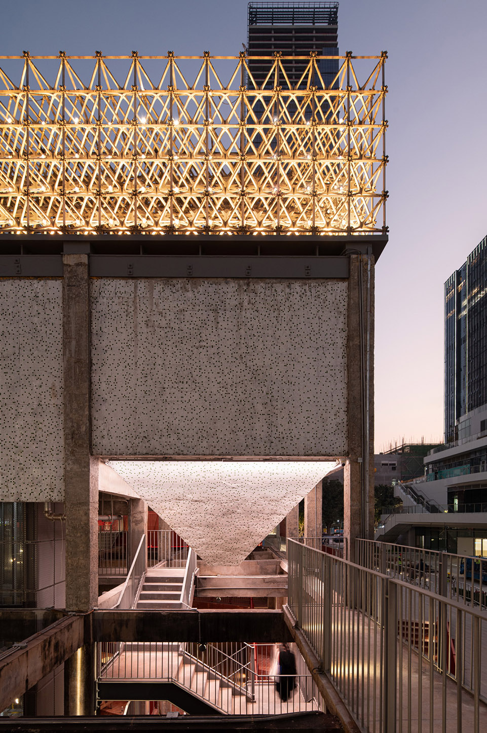 金威啤酒厂工业遗存改造 | 空间即展览的典范-83