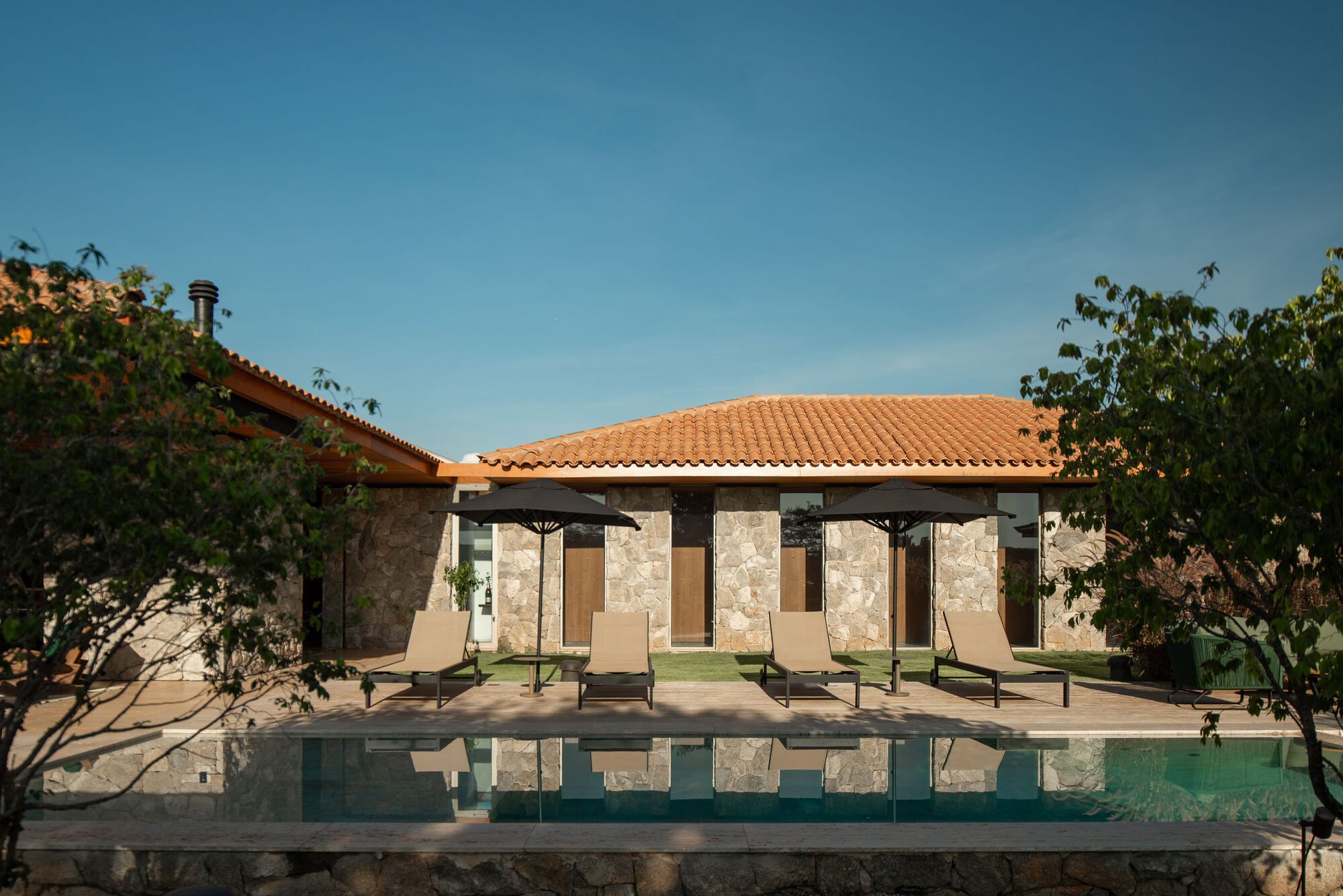 乡村别墅丨巴西圣保罗丨Stage.AEC,Carla Cuono Arquitetura等-19