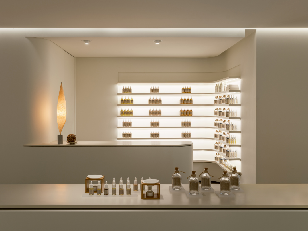 首尔 Granhand Namsan 香水专卖店设计丨韩国首尔丨U.lab-9