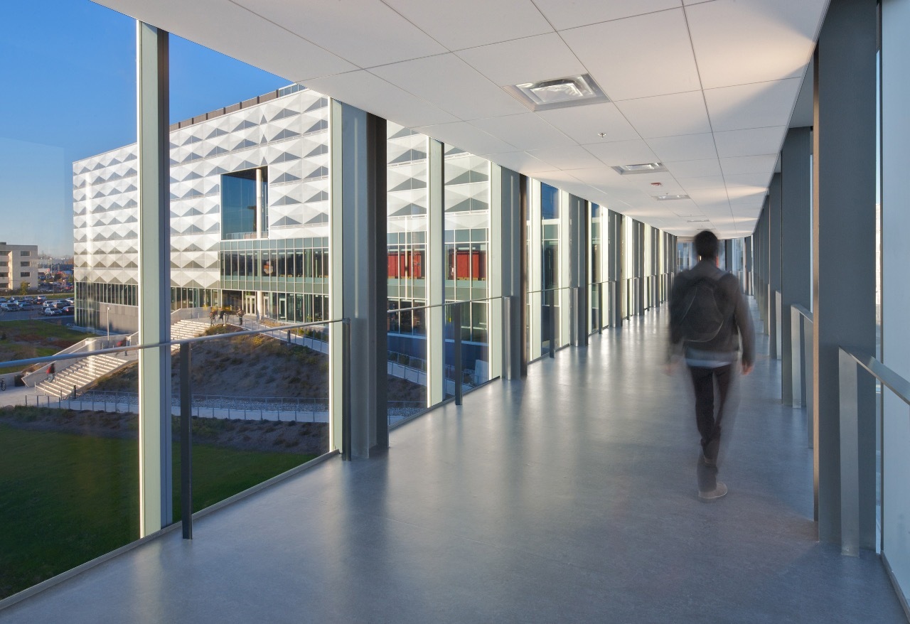 加拿大滑铁卢大学5号楼和7号楼工程-9