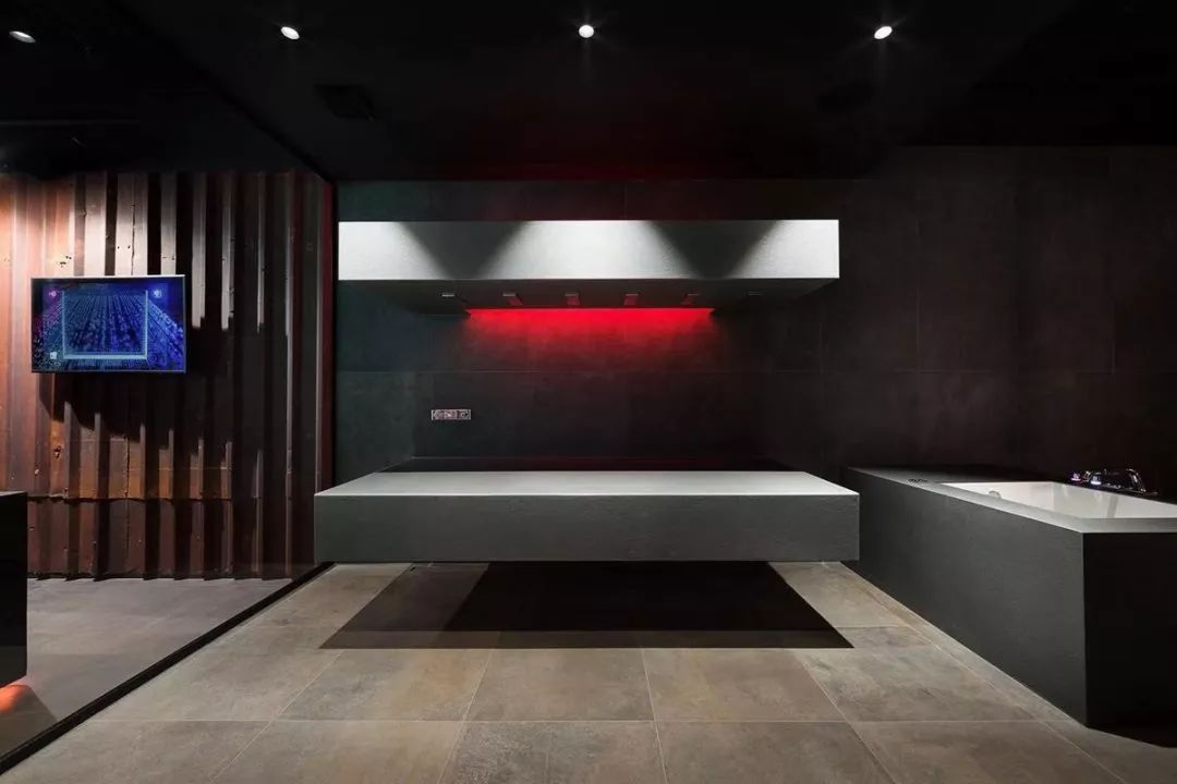 21 世纪科技时代卫浴展厅设计-29