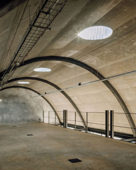 凯斯·达罗查翻修丨葡萄牙里斯本丨António Costa Lima Arquitectos