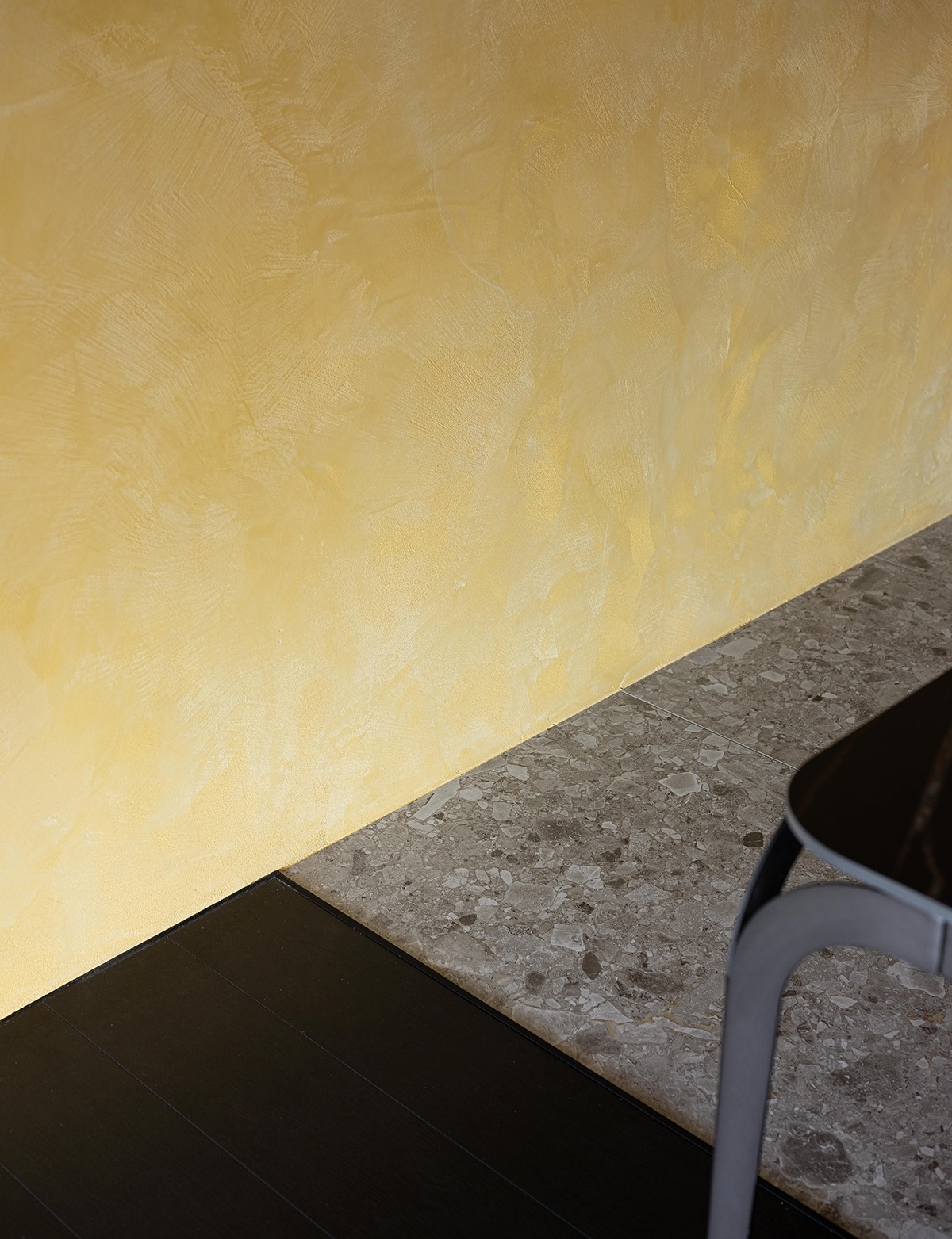 玩味 A New Day | 发型师的美学公寓,色彩与材质的激情碰撞-84