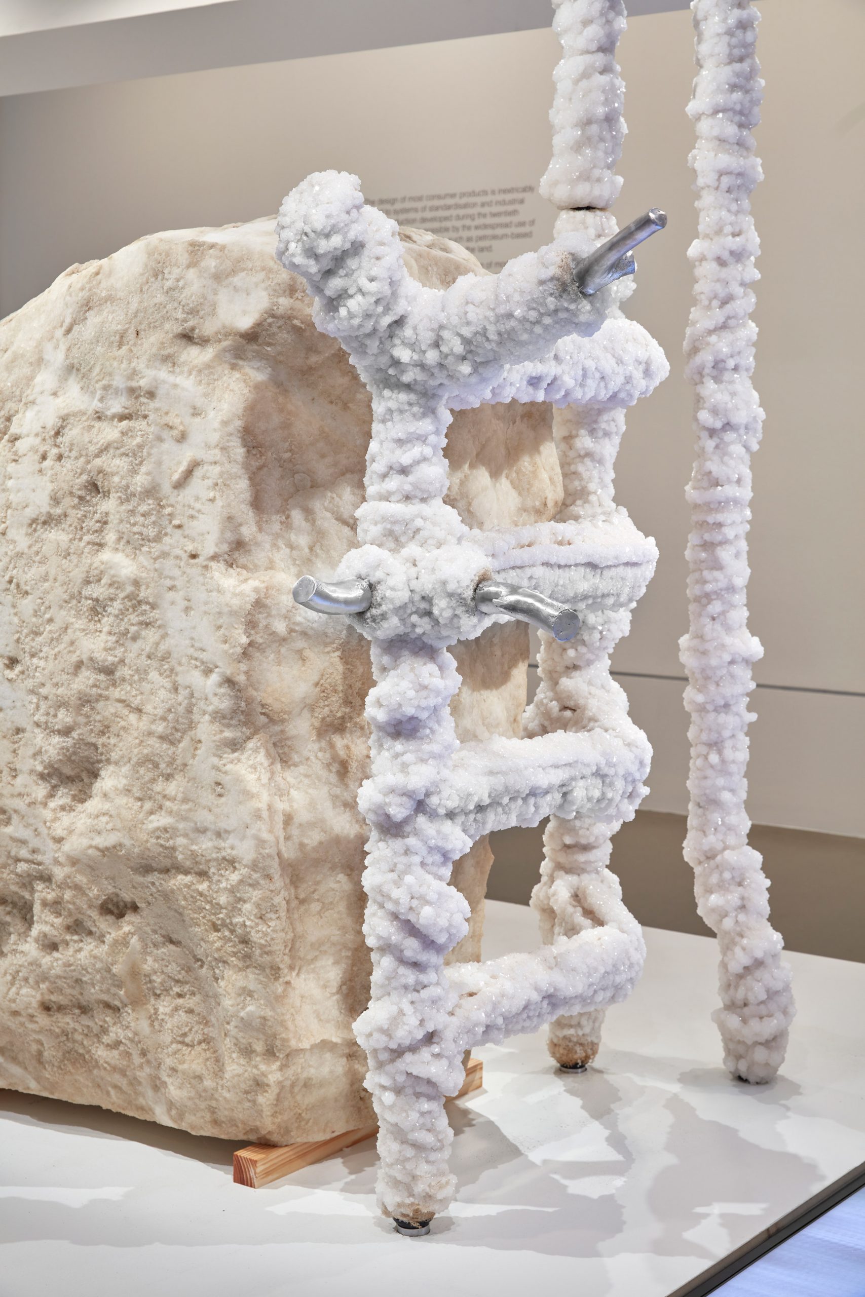 盐之 Crystalline | 从 Dead Sea 到可持续建筑的转化-17