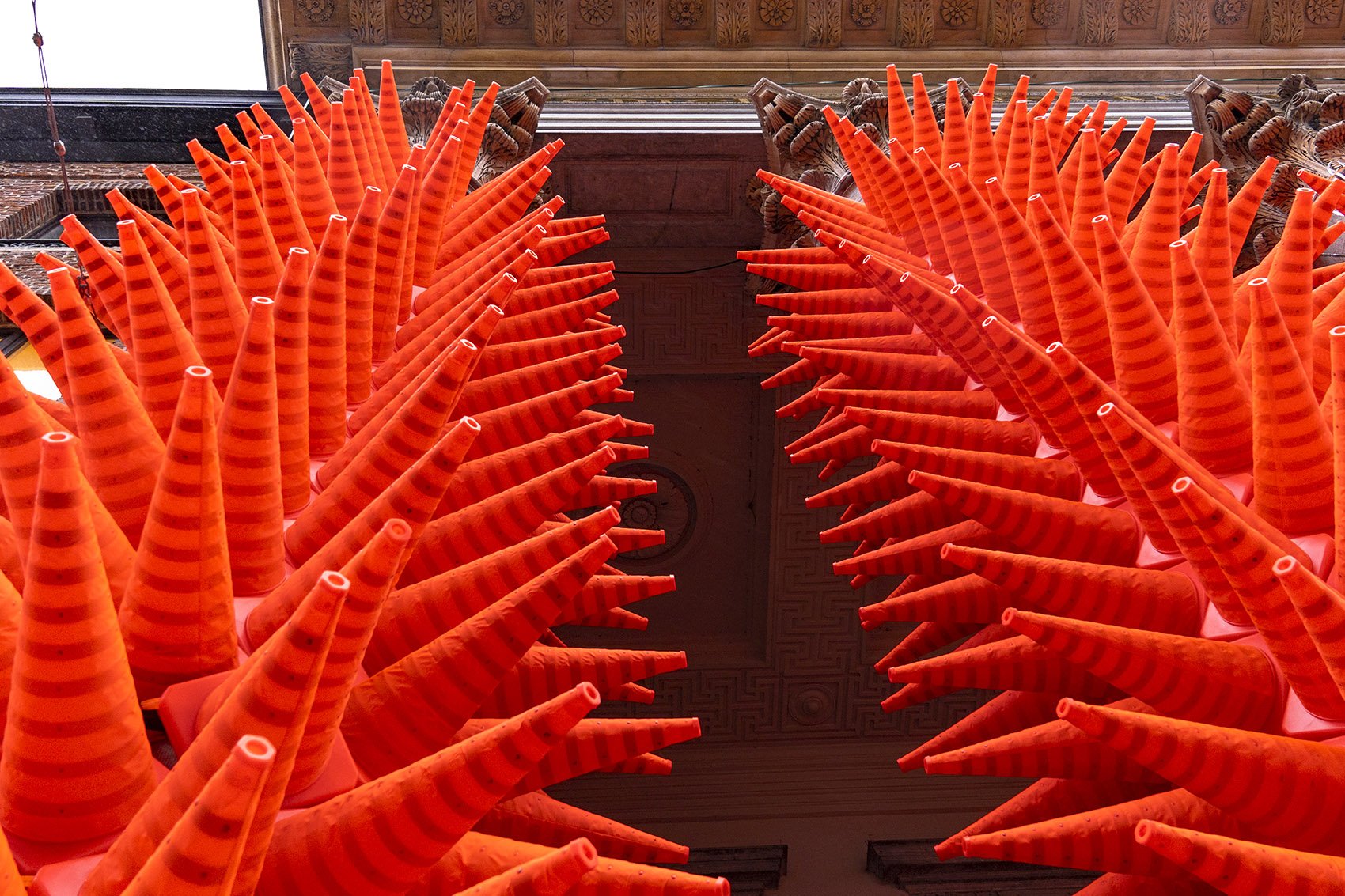 “Cones”装置丨比利时丨SpY-23