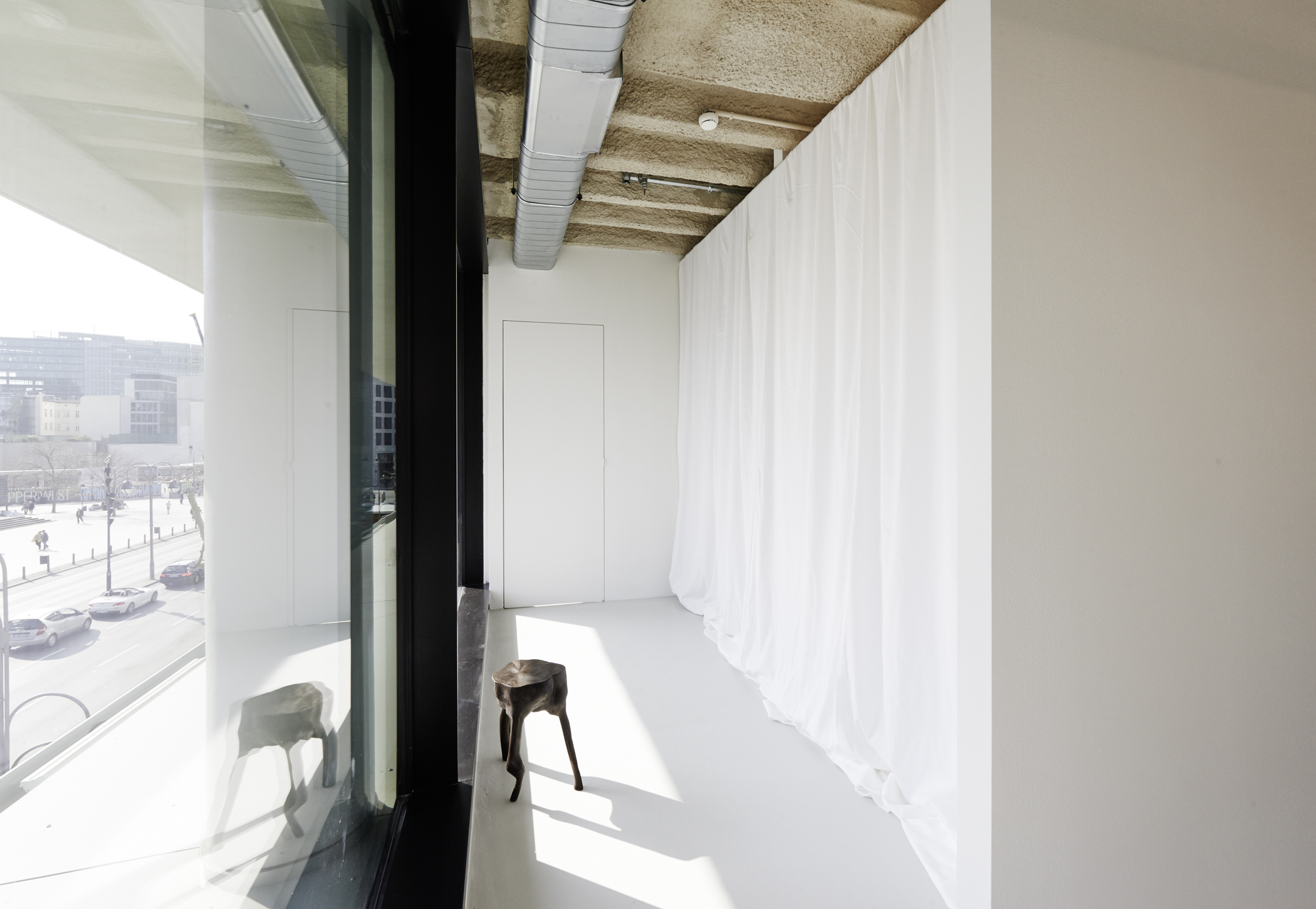 柏林 ODEEH 概念店设计 灵活多变的空间景观-17