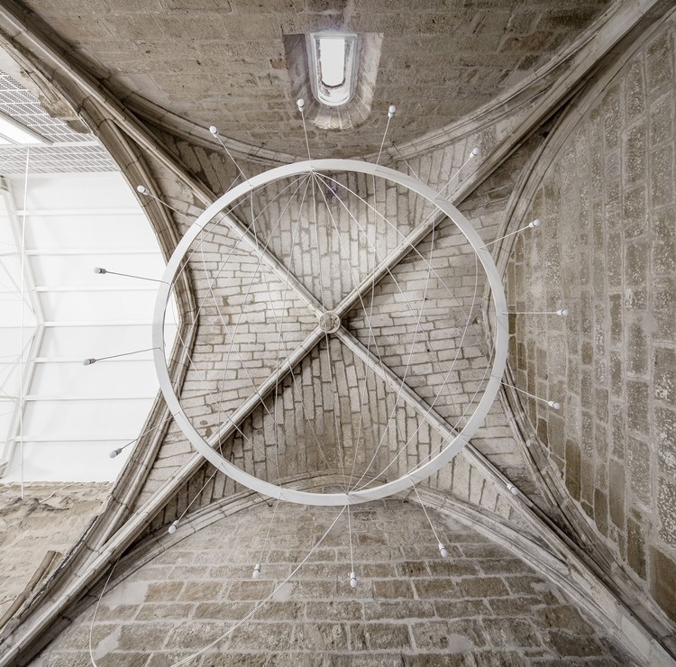 西班牙维拉诺娃·德拉·巴萨教堂修复重生-19