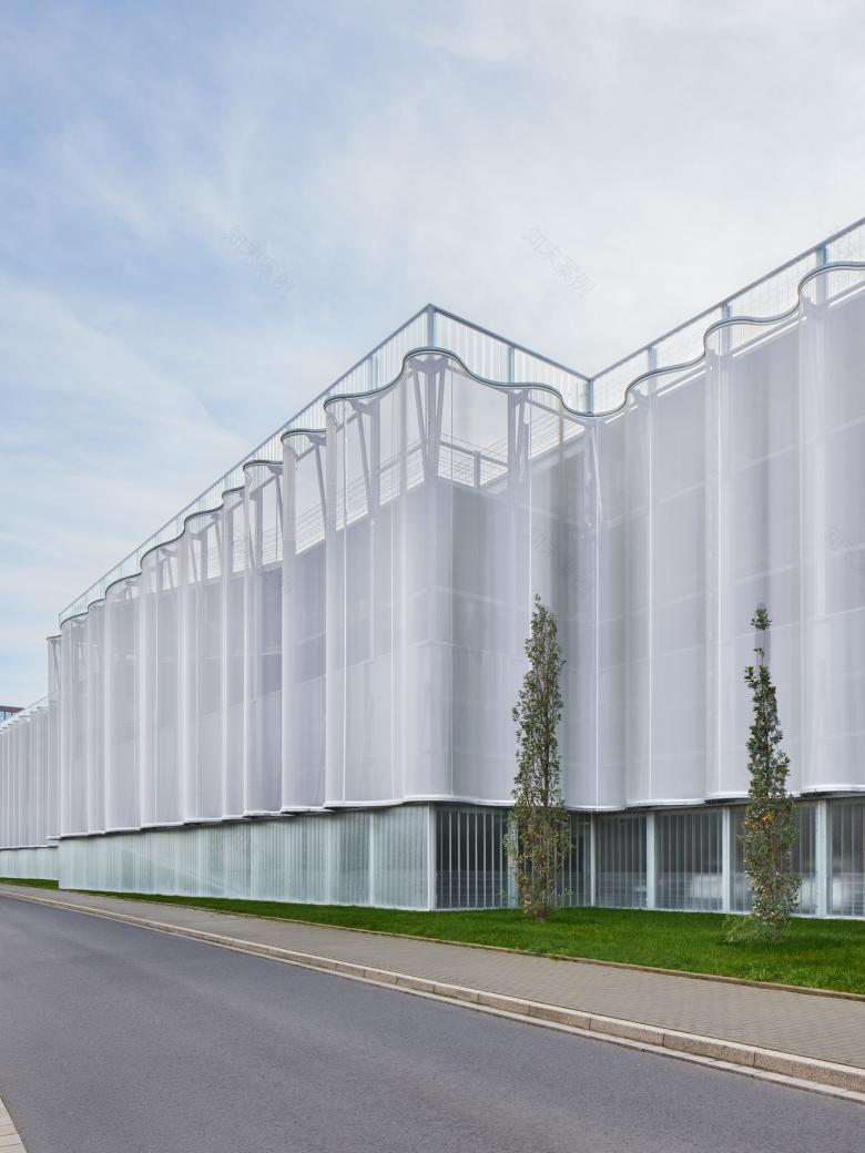 TEDi 欧洲总部停车场丨德国-6