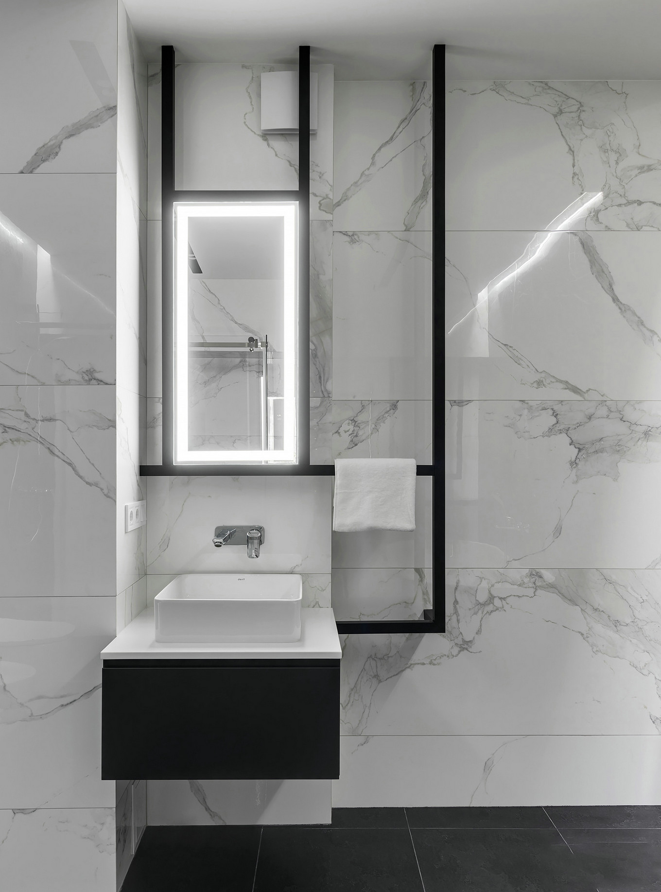 简约冷色系设计-67