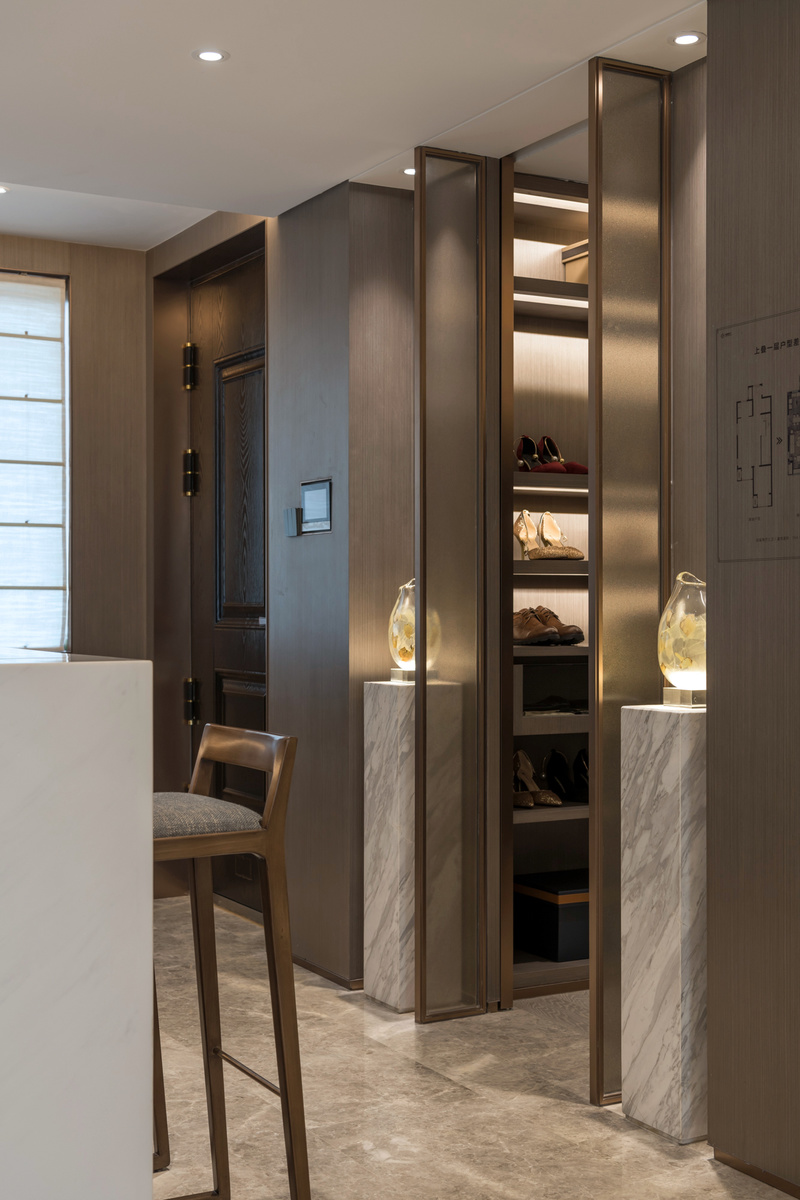 上善若水 | 鸿坤理想城上叠样板间的赖特式有机设计-27