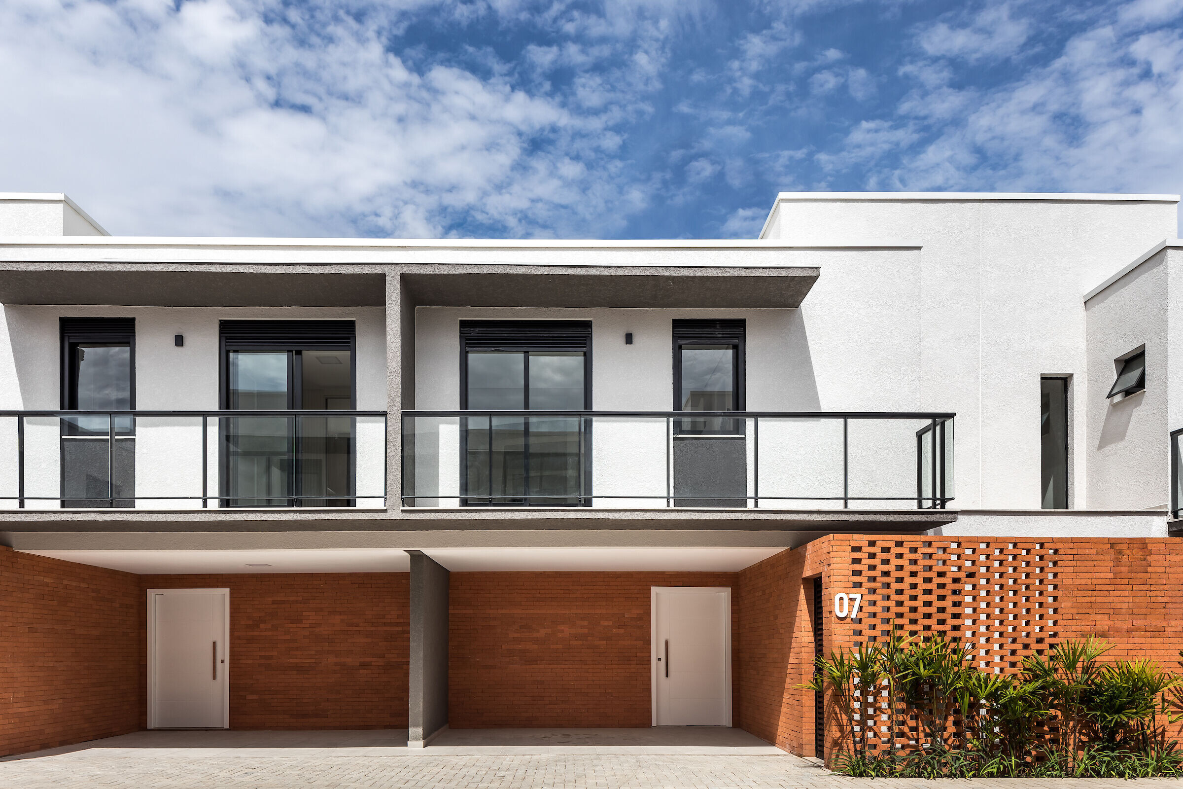 巴西 Curitiba 联排别墅设计丨Nommo Arquitetos-25