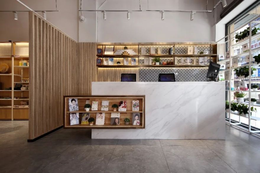 广东新华发行集团陆丰新华书店-11