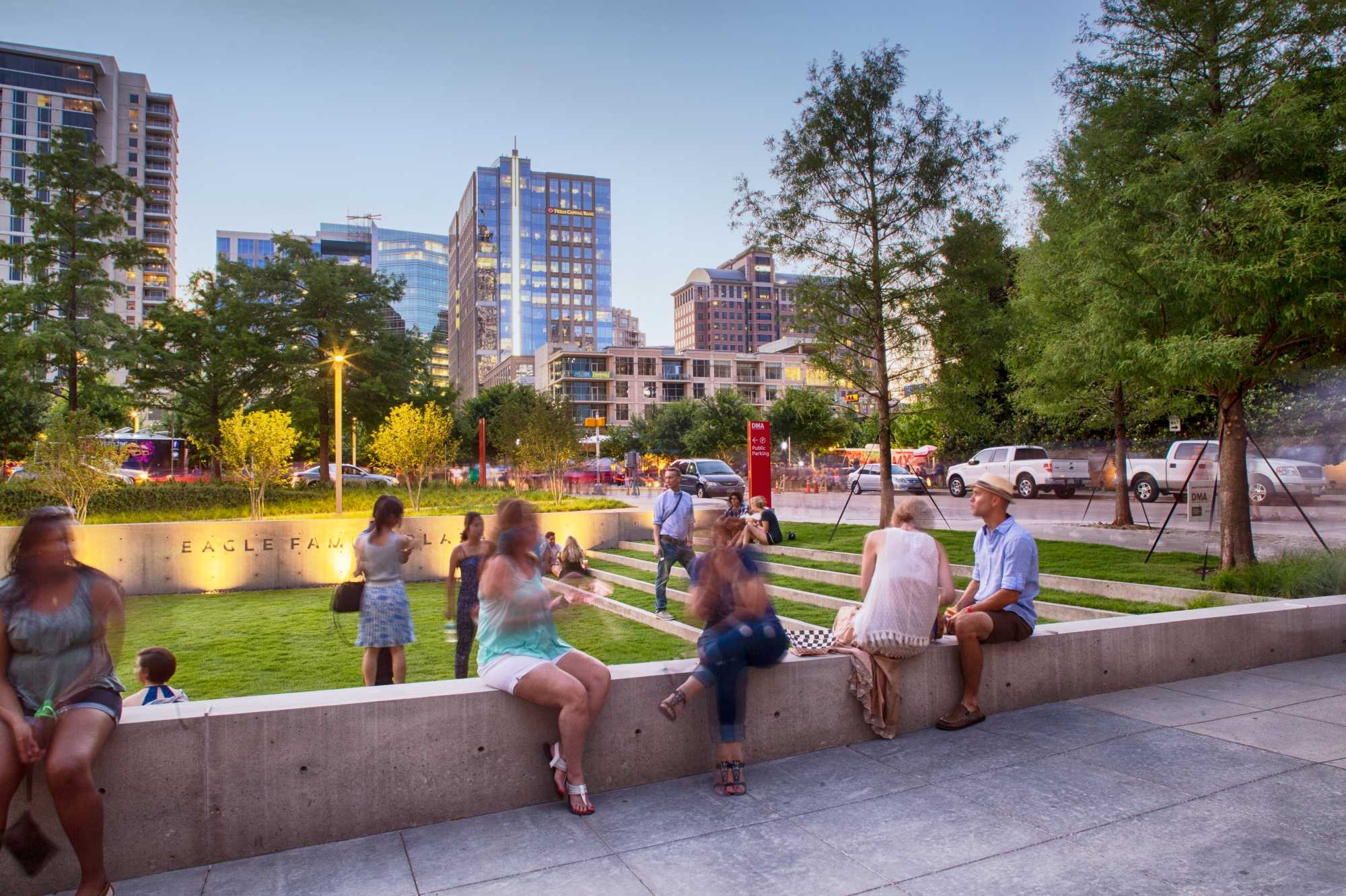 达拉斯艺术博物馆户外咖啡馆丨美国达拉斯丨Studio Outside 和 Hocker 设计团队-8