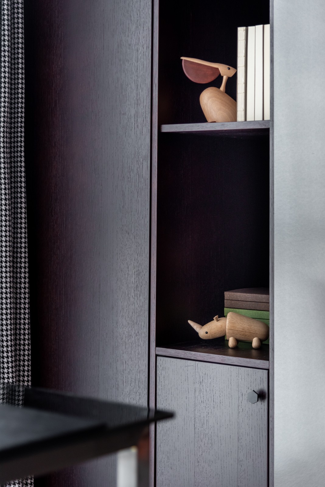 融合东西方美学的轻奢爱巢——现代都市新婚夫妇的理想之居-16