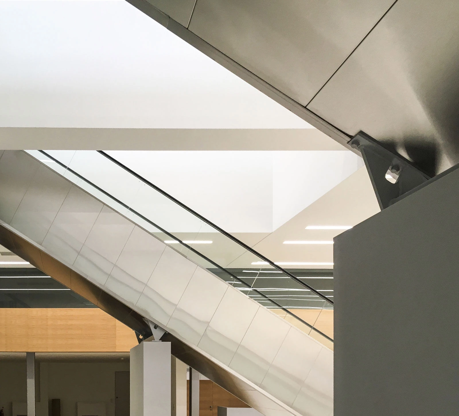 公司总部，雅典丨希腊雅典丨o25-22