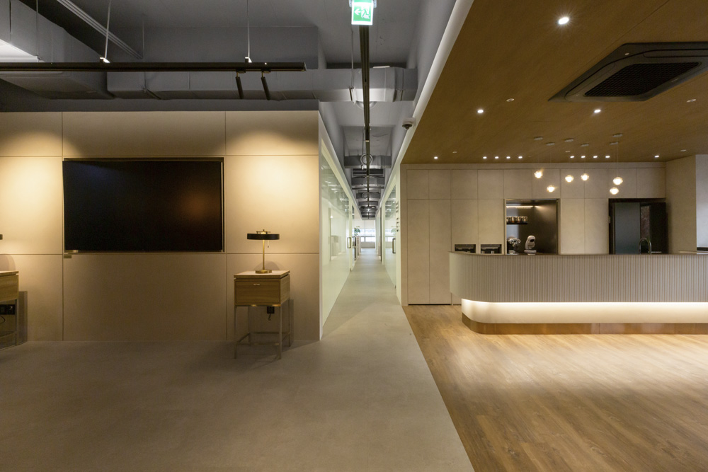 多元概念打造 200 平大型办公空间-9