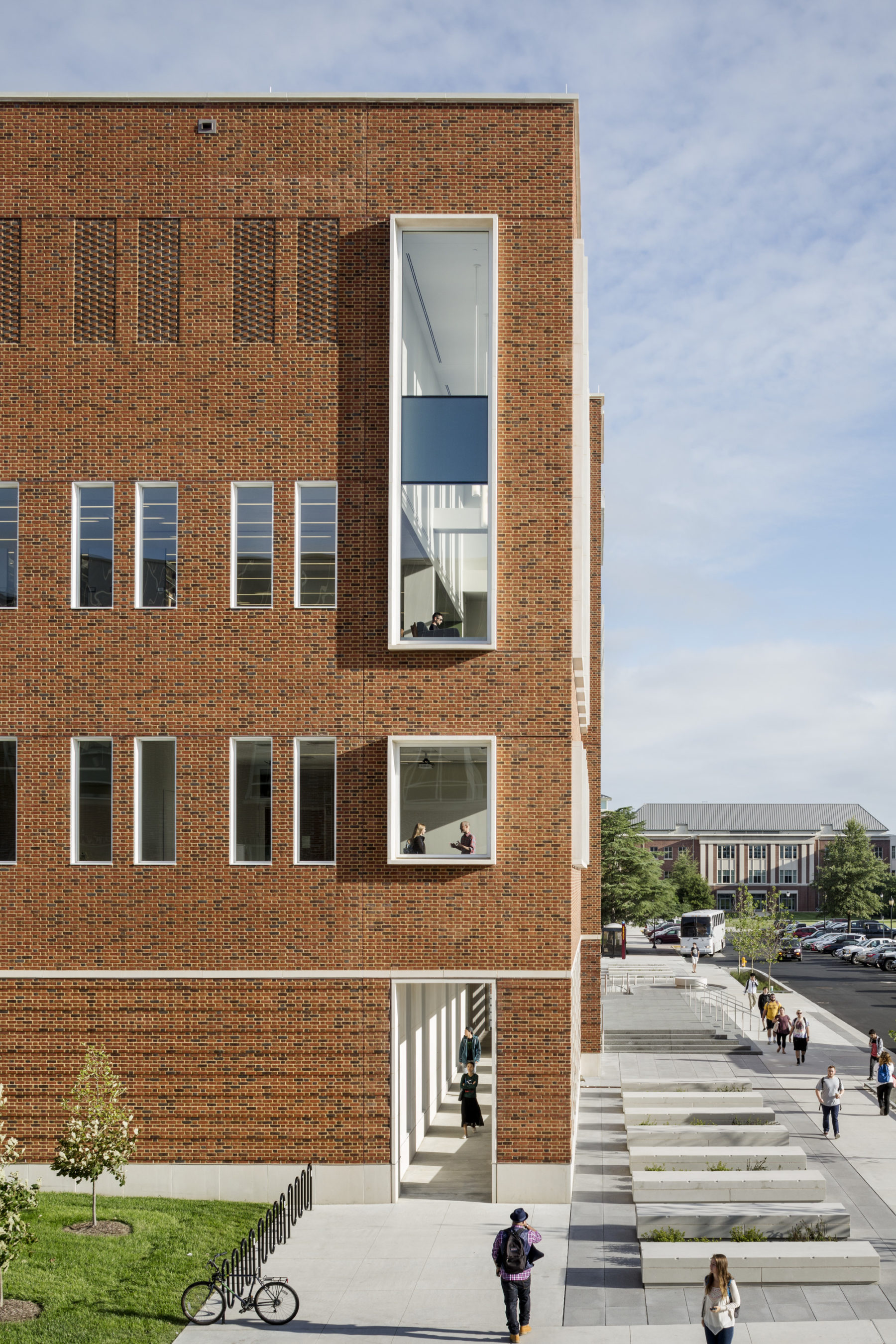 Salisbury University Patricia R. Guerrieri Academic Commons - Sasaki-29