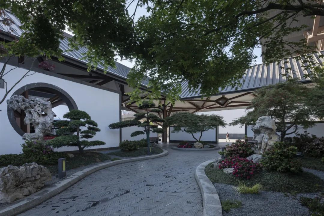 公园城市,苏州火车站震撼升级丨中国苏州丨筑园景观-8