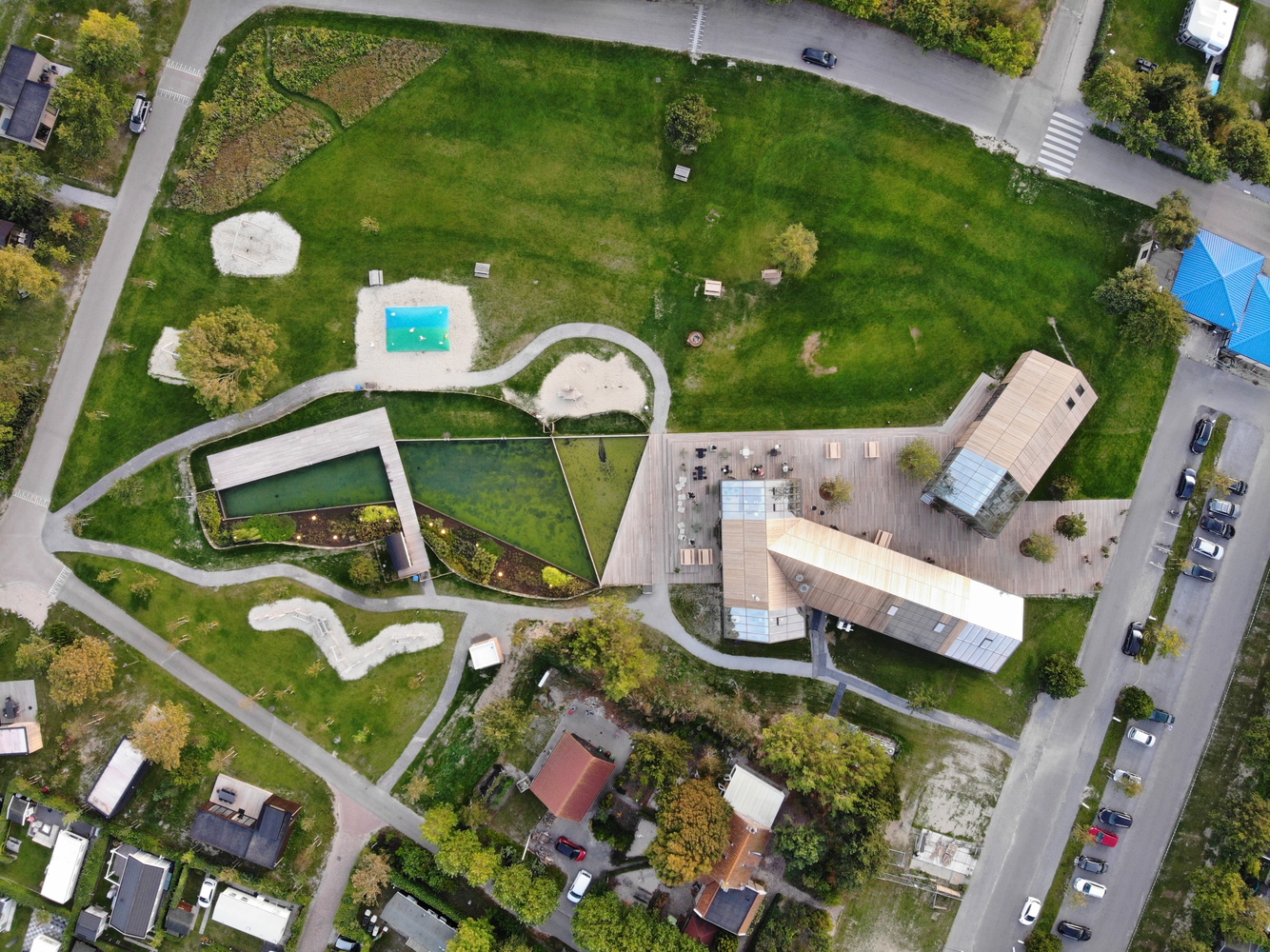 荷兰 De Klepperstee 公园中央建筑丨Vakwerk 建筑师事务所-6