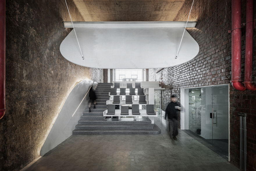 旧工厂办公室翻新丨中国重庆丨Qing Studio-11